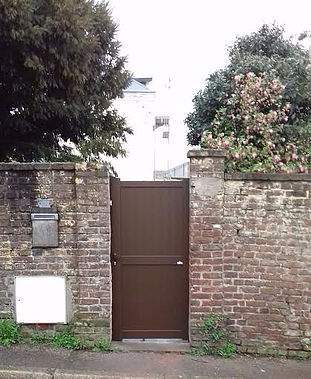 Vendeur et installateur de portes de garage Octeville-sur-Mer