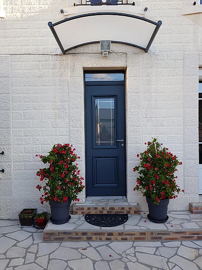 Vendeur et installateur de portes de garage Octeville-sur-Mer